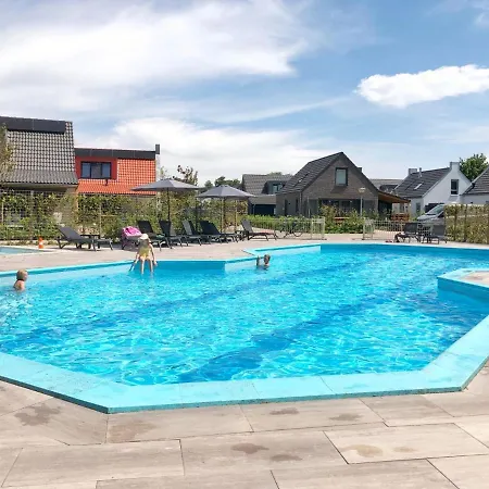 Chalet 561 Op Recreatiepark De Wielen *